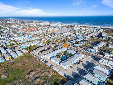 2120 11th Street 404 Port Aransas TX 78373