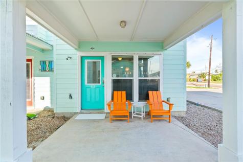 2120 11th Street 404 Port Aransas TX 78373