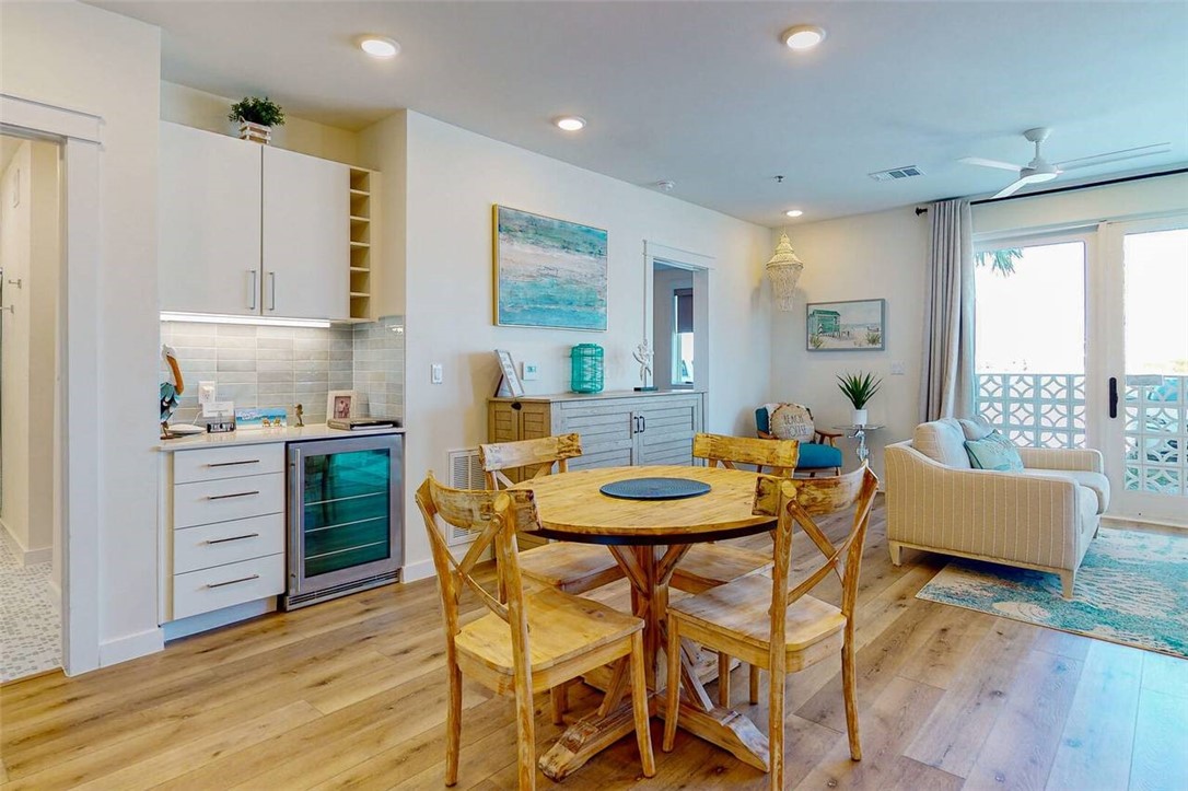 630 Center Square West 104 Port Aransas TX 78373