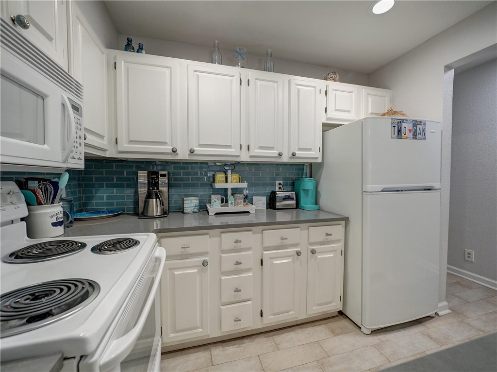 5973 State Highway 361 218 Port Aransas TX 78373