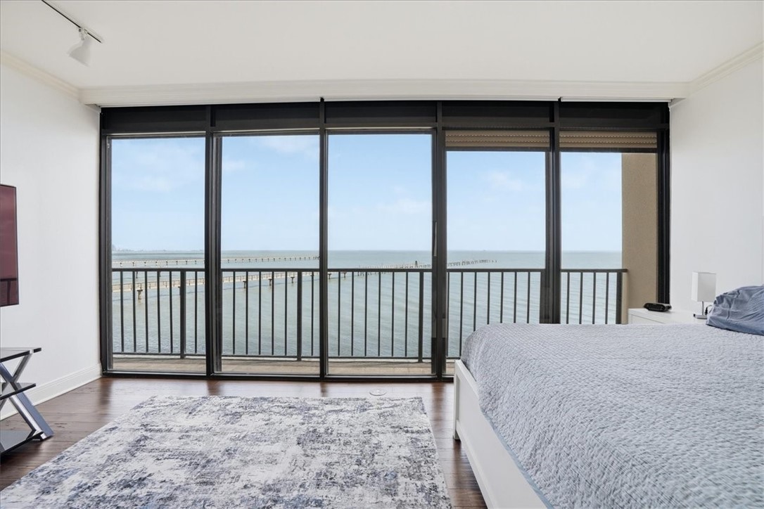 4350 Ocean Drive 204 Corpus Christi TX 78412