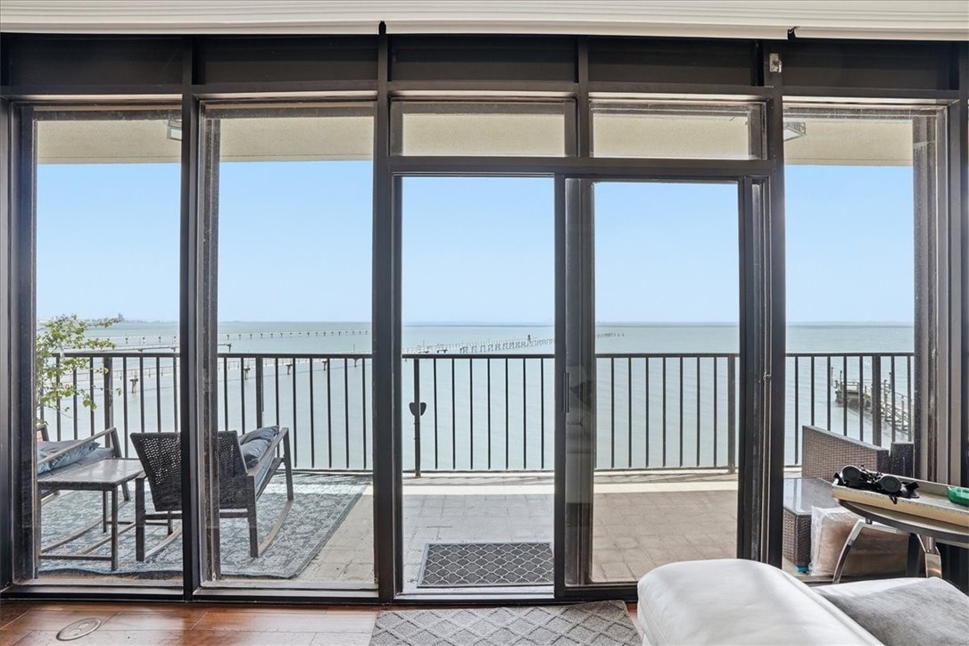 4350 Ocean Drive 204 Corpus Christi TX 78412