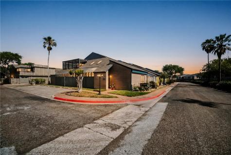 39 Rock Creek Drive 39 Corpus Christi TX 78412