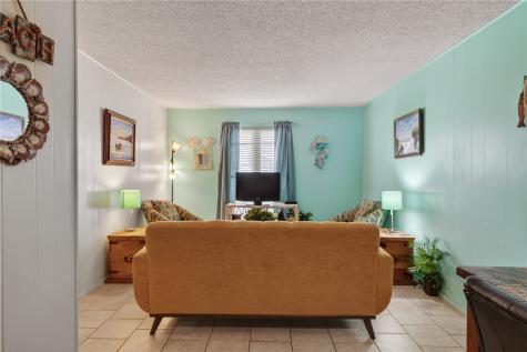 2025 S 11th St, Mustang Isle 2 Port Aransas TX 78373