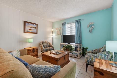 2025 S 11th St, Mustang Isle 2 Port Aransas TX 78373