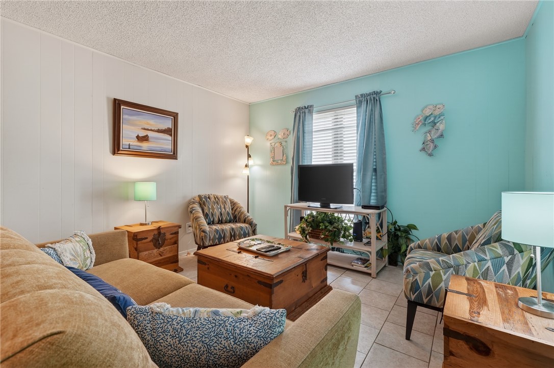 2025 S 11th St, Mustang Isle 2 Port Aransas TX 78373
