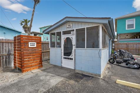2025 S 11th St, Mustang Isle 2 Port Aransas TX 78373