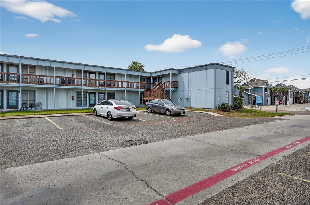 2025 S 11th St, Mustang Isle 2 Port Aransas TX 78373