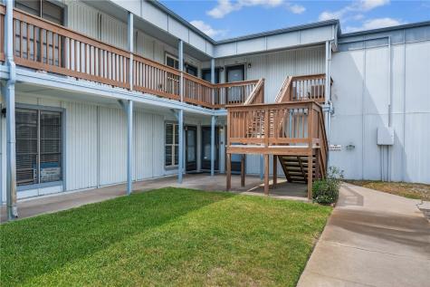 2025 S 11th St, Mustang Isle 2 Port Aransas TX 78373