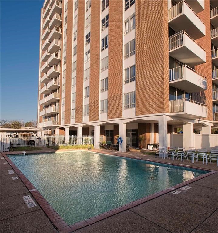 715 S S. Upper Broadway St S 305 Corpus Christi TX 78401