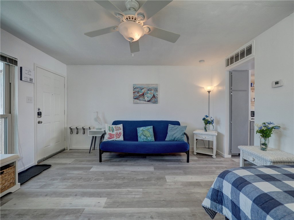 14898 Granada Drive 11 Corpus Christi TX 78418