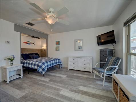 14898 Granada Drive 11 Corpus Christi TX 78418