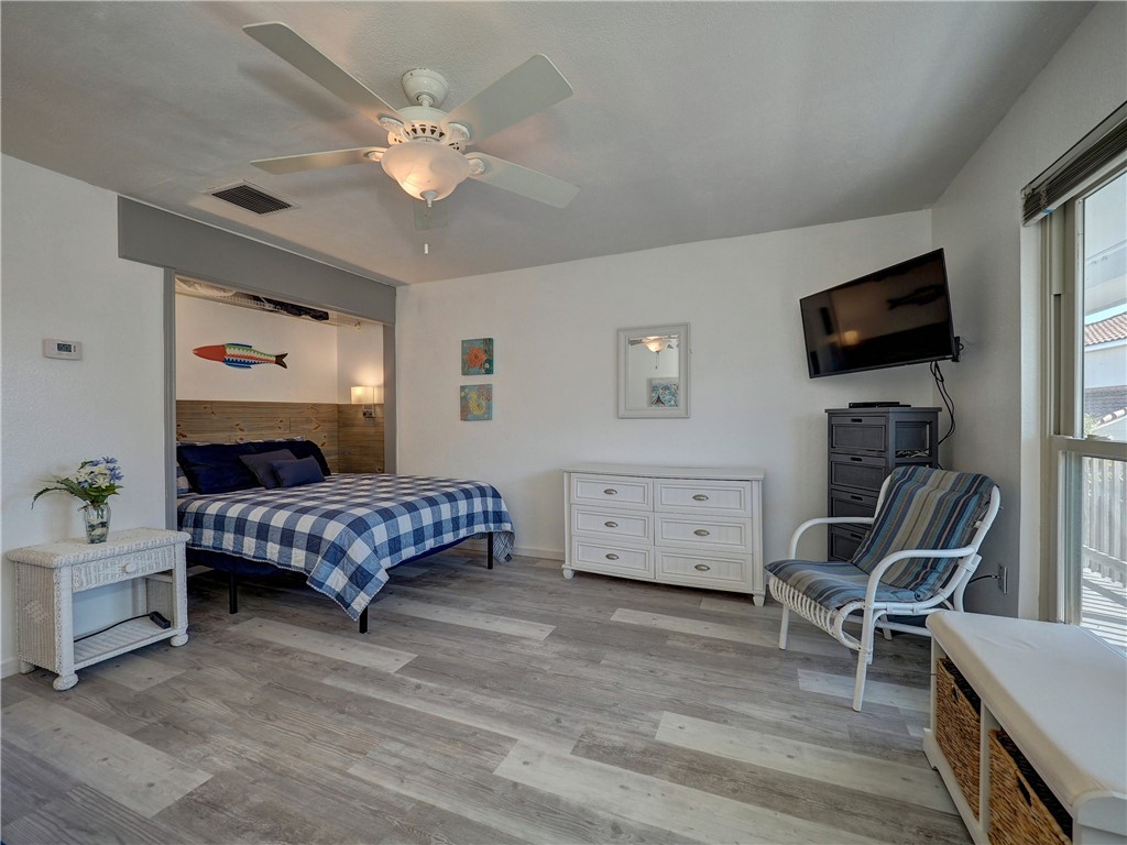 14898 Granada Drive 11 Corpus Christi TX 78418