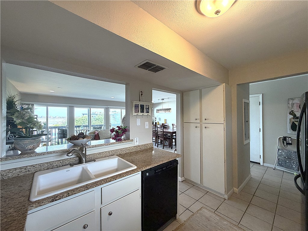 3402 Ocean Drive 36 Corpus Christi TX 78411