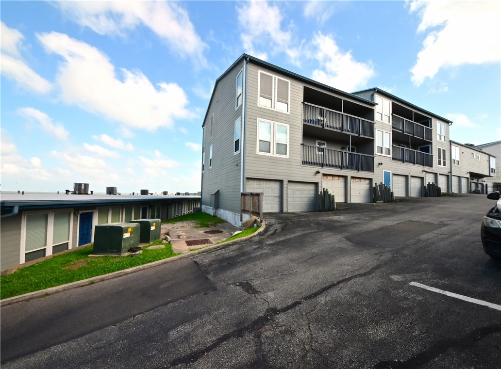 3402 Ocean Drive 36 Corpus Christi TX 78411