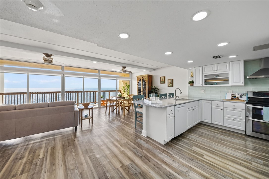4242 Gulfbreeze Boulevard 1002 Corpus Christi TX 78402