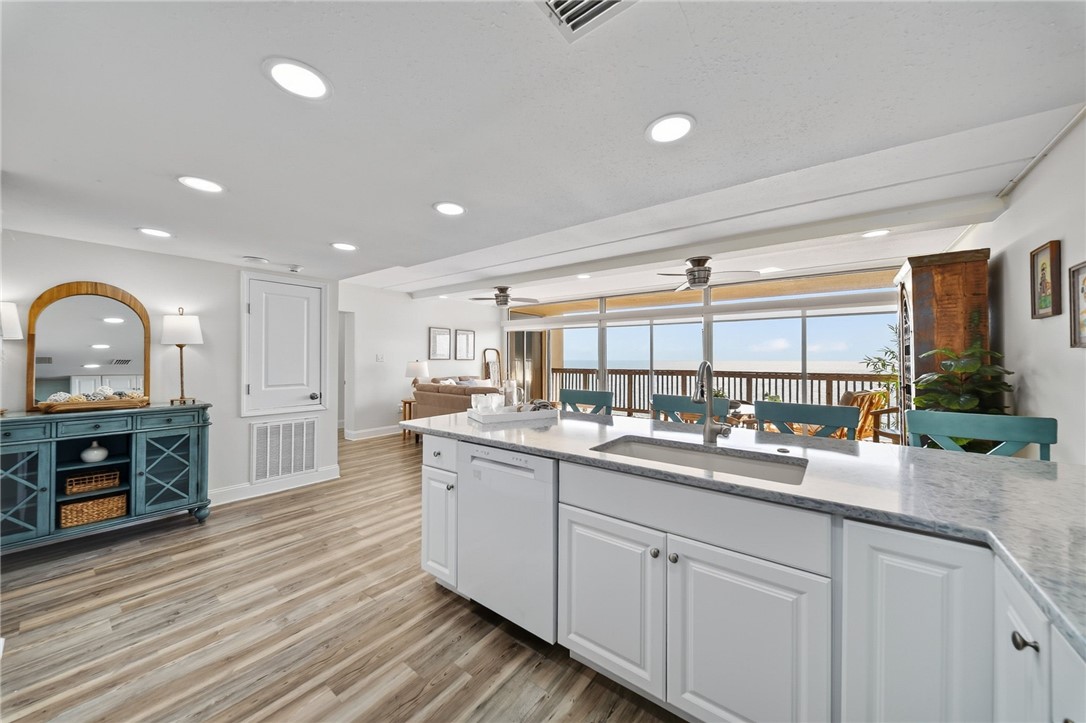 4242 Gulfbreeze Boulevard 1002 Corpus Christi TX 78402