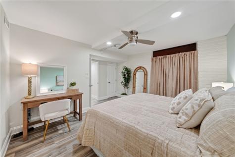4242 Gulfbreeze Boulevard 1002 Corpus Christi TX 78402