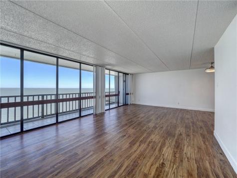 4334 Ocean Drive 504 Corpus Christi TX 78412