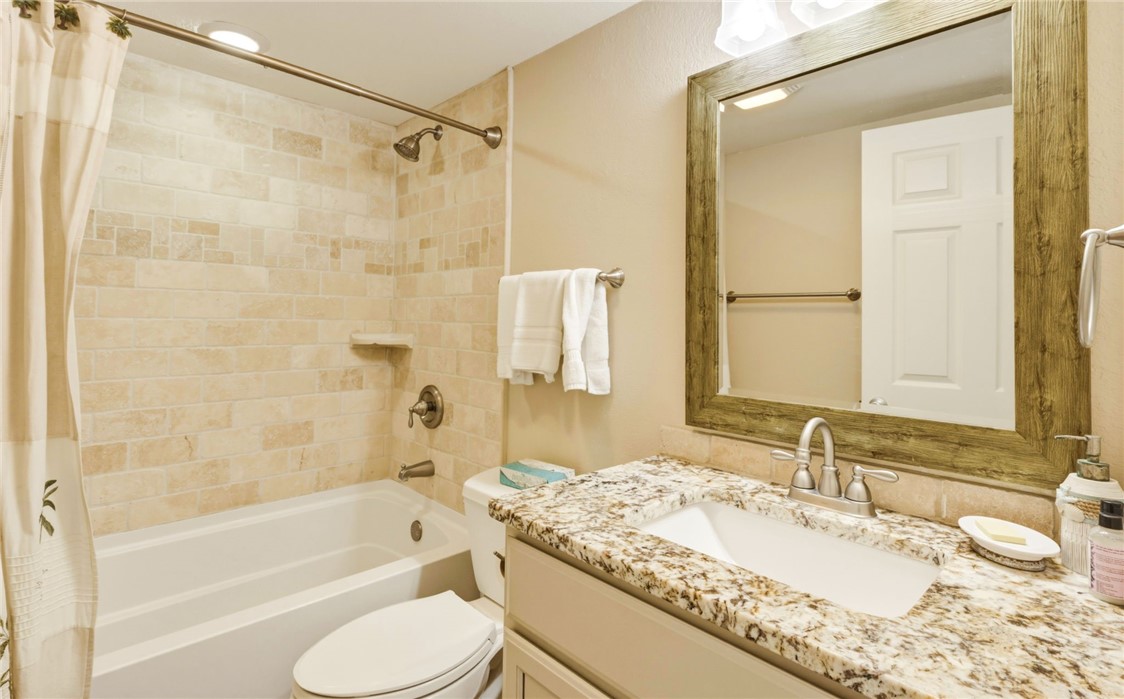 14810 Windward Drive 610 Corpus Christi TX 78418