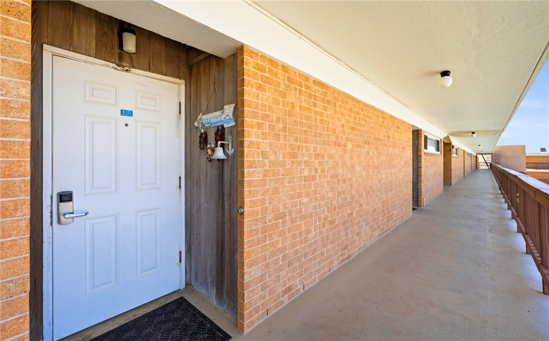 14810 Windward Drive 610 Corpus Christi TX 78418