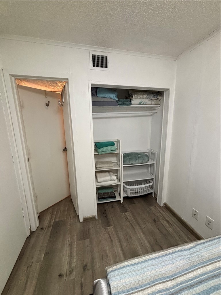 3938 Surfside Boulevard 2106 Corpus Christi TX 78402