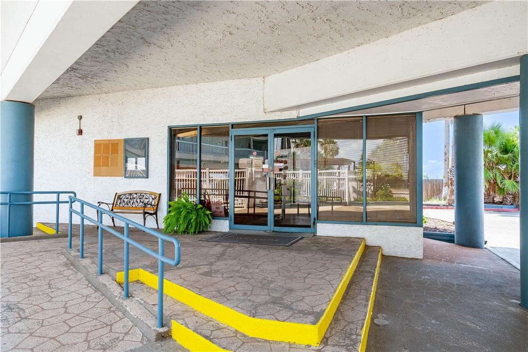 3938 Surfside Boulevard 2106 Corpus Christi TX 78402