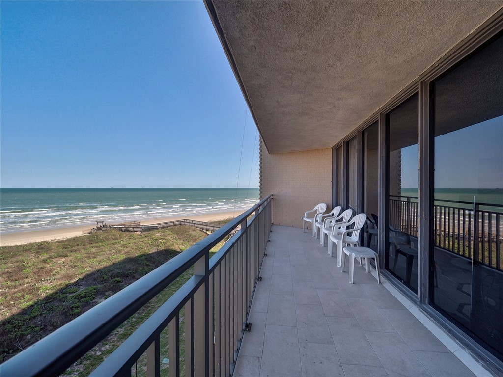 6649 Seacomber Drive 402 Port Aransas TX 78373