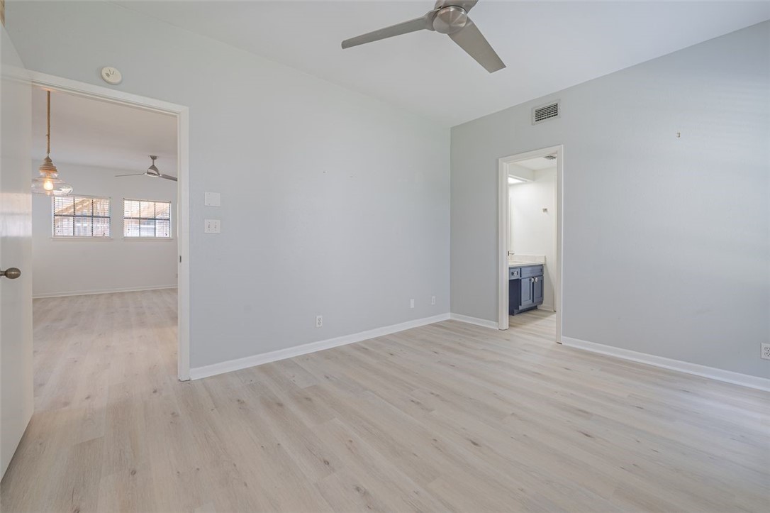210 Oak Bay Street 402 Rockport TX 78382
