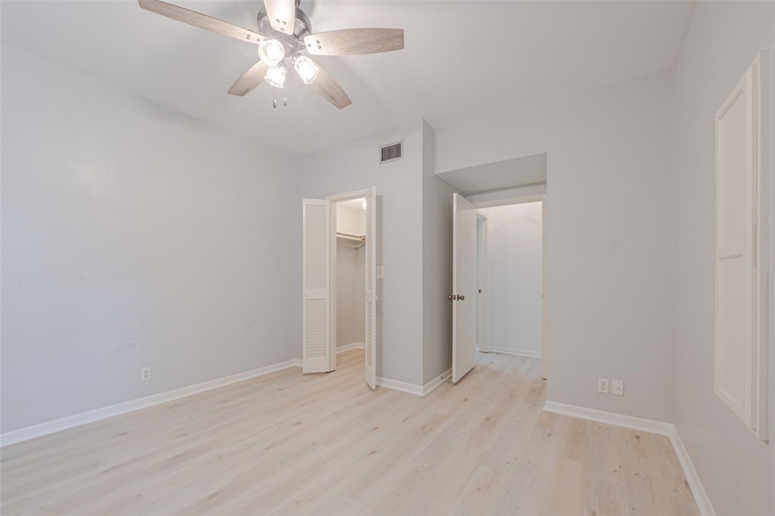 210 Oak Bay Street 402 Rockport TX 78382