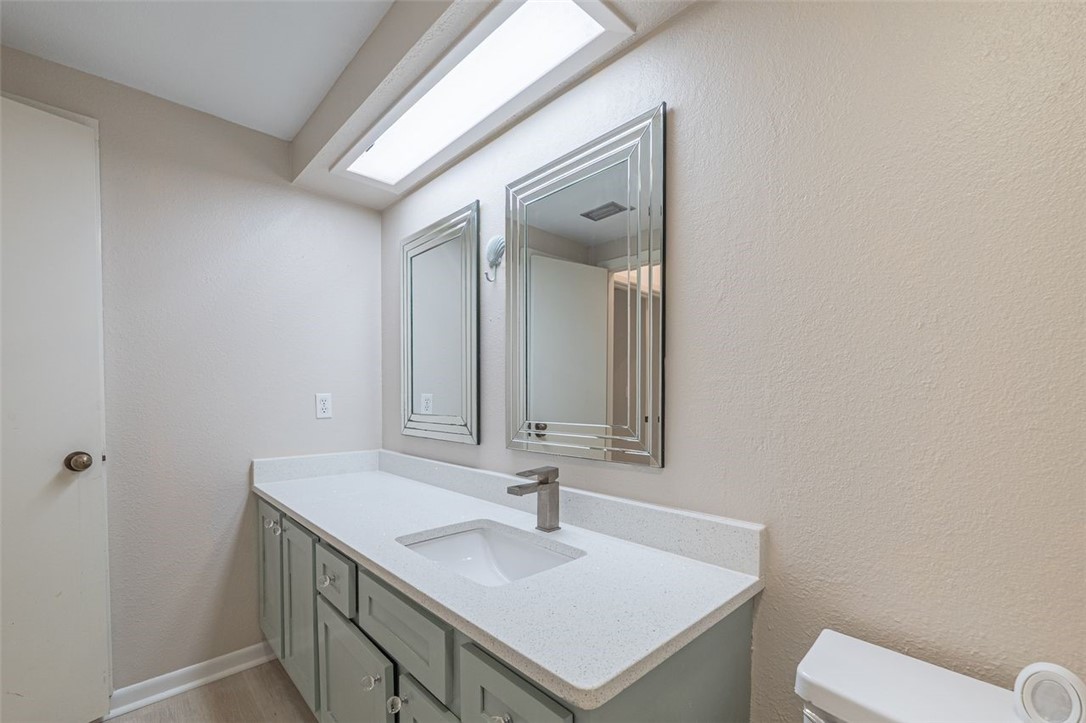210 Oak Bay Street 402 Rockport TX 78382
