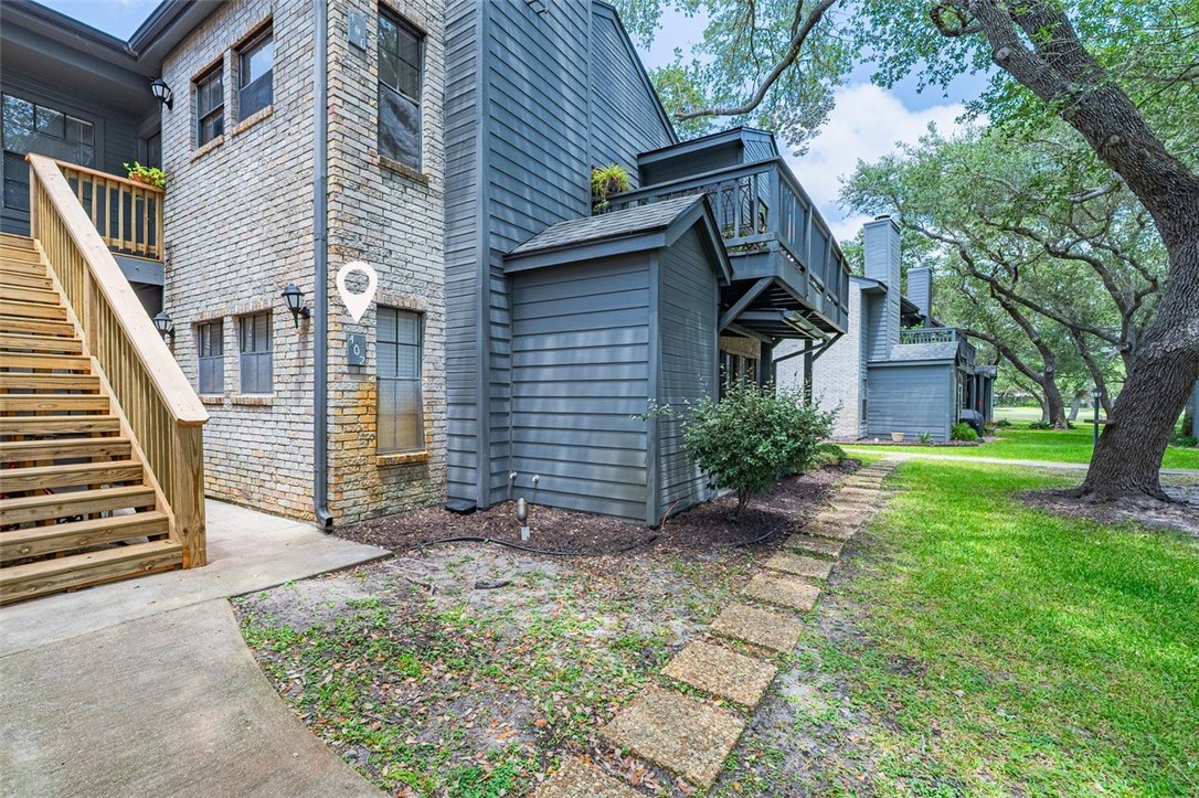 210 Oak Bay Street 402 Rockport TX 78382