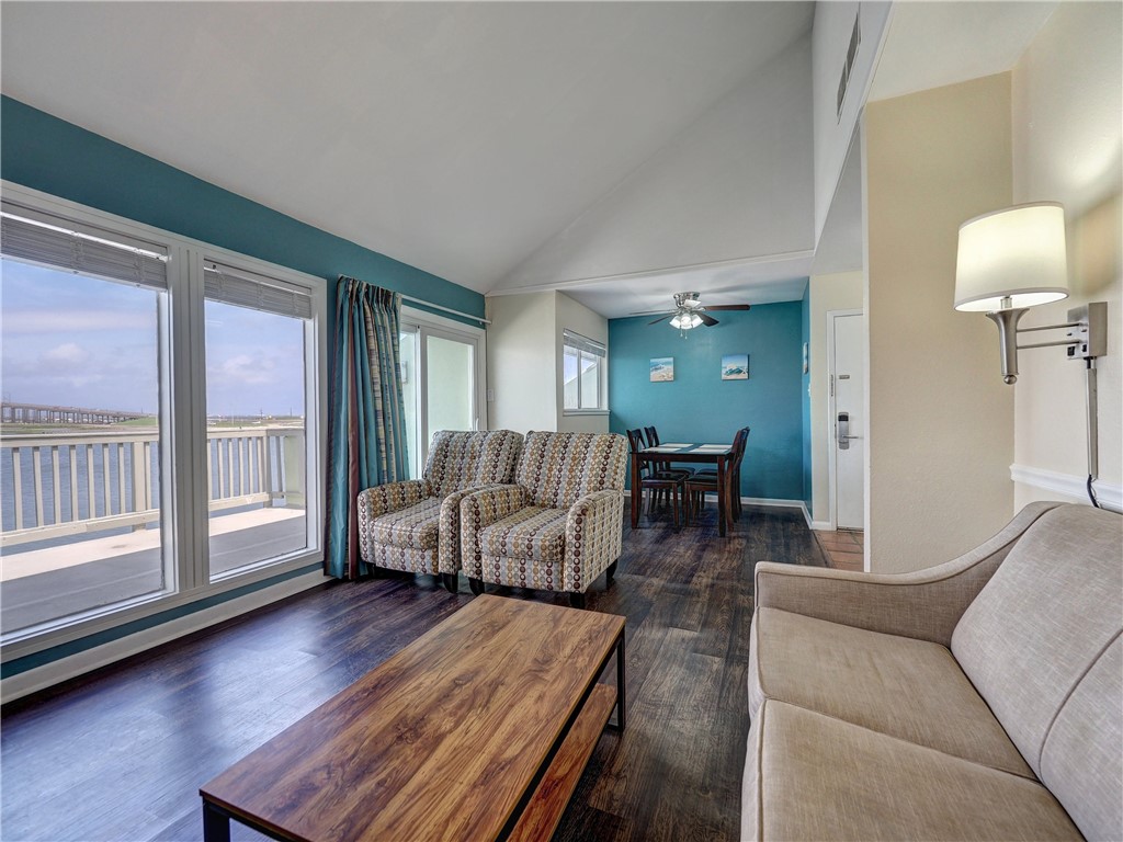 14300 Aloha Street 203 Corpus Christi TX 78418