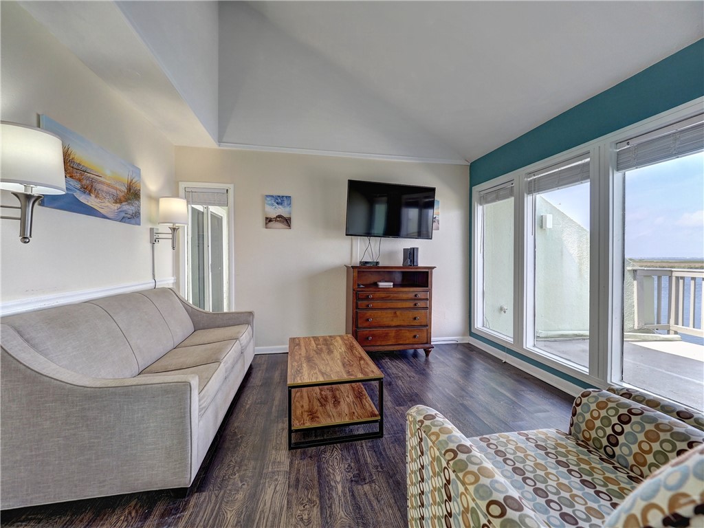 14300 Aloha Street 203 Corpus Christi TX 78418