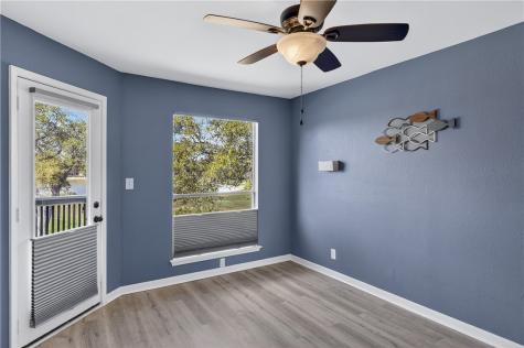 302 St Andrews G-203 Rockport TX 78382