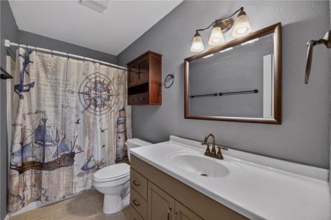 302 St Andrews G-203 Rockport TX 78382