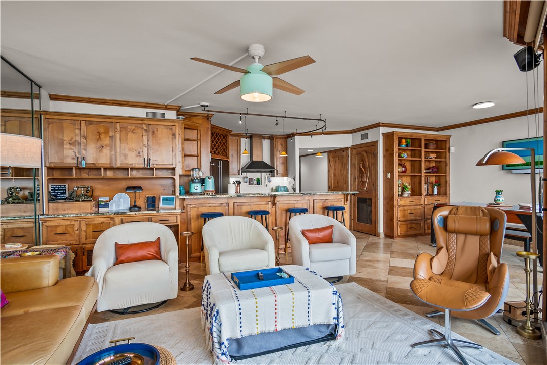 6649 Seacomber Drive 304 Port Aransas TX 78373