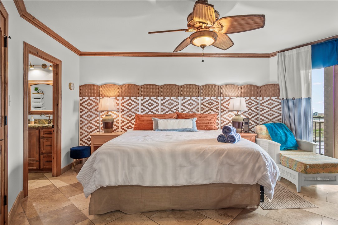 6649 Seacomber Drive 304 Port Aransas TX 78373