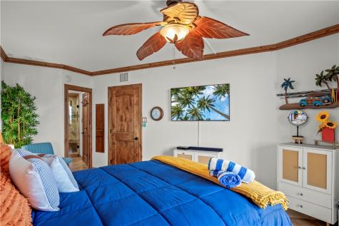 6649 Seacomber Drive 304 Port Aransas TX 78373