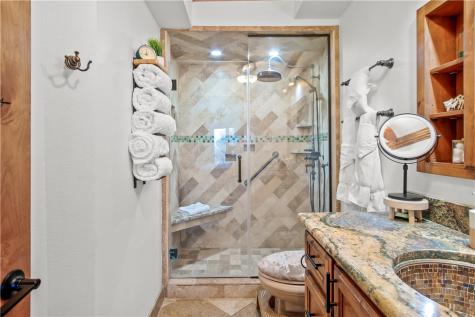 6649 Seacomber Drive 304 Port Aransas TX 78373