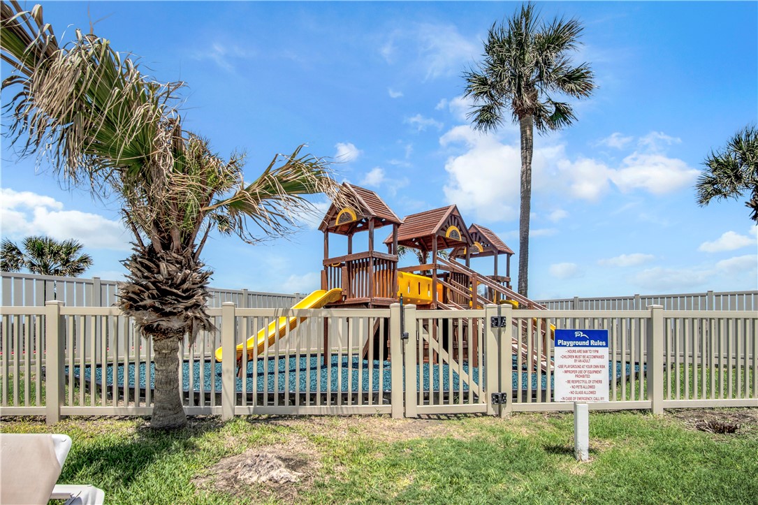 6649 Seacomber Drive 304 Port Aransas TX 78373