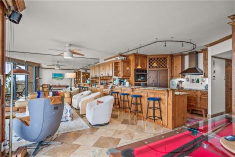 6649 Seacomber Drive 304 Port Aransas TX 78373