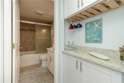 14810 Windward Drive 608 Corpus Christi TX 78418