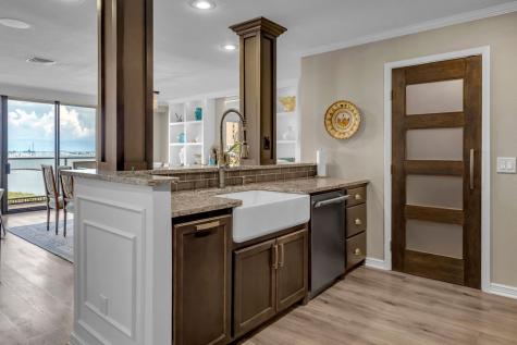 1400 Ocean Dr 502b Corpus Christi TX 78404