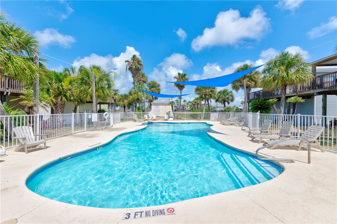 220 W Avenue F 2b Port Aransas TX 78373