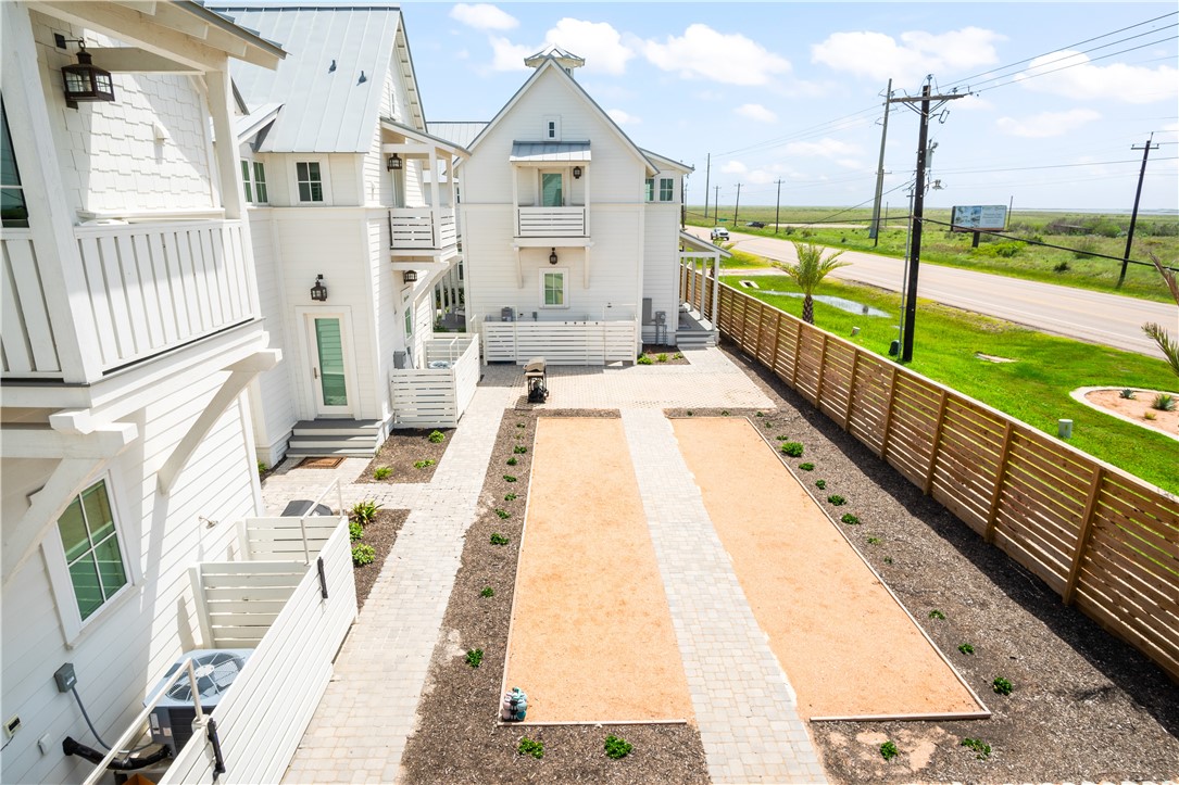 210 Escape 3b Port Aransas TX 78373