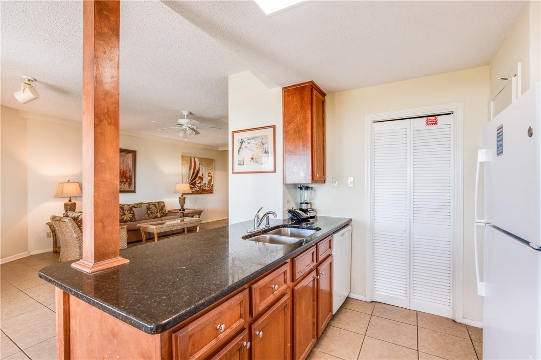 6317 State Highway 361 5102 Port Aransas TX 78373