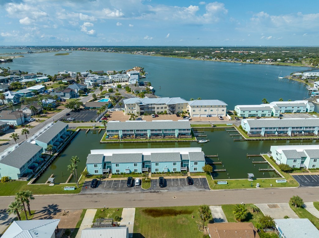 709 Lauderdale Drive 709 Rockport TX 78382