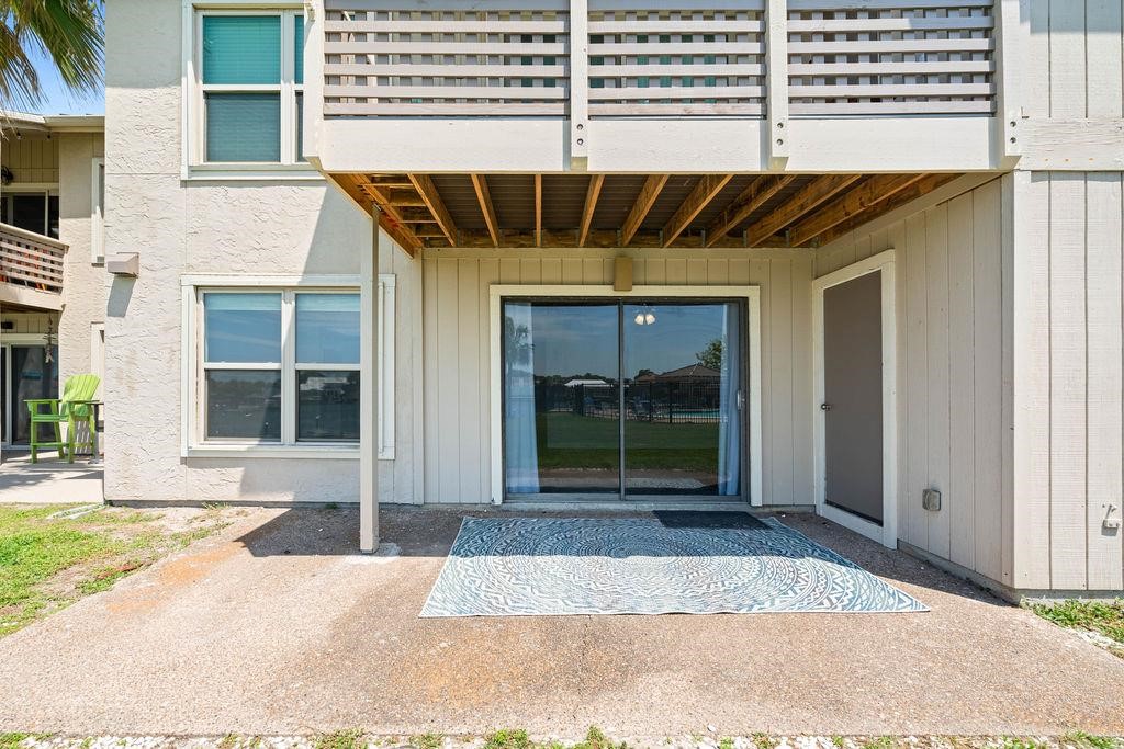2506 Bayhouse Drive 2506 Rockport TX 78382