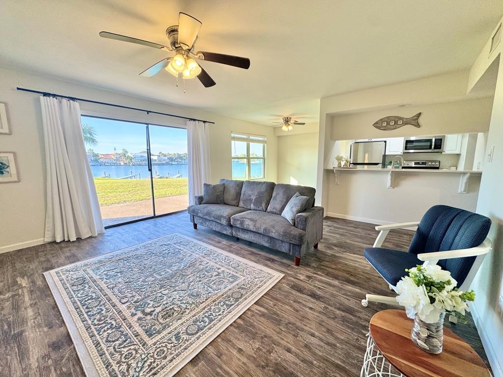 2506 Bayhouse Drive 2506 Rockport TX 78382